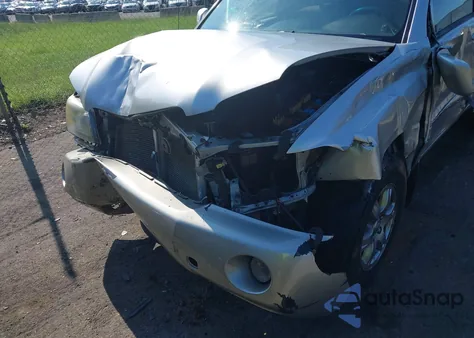 2007 Toyota Highlander V6 z USA, uszkodzony, nr VIN JTEDP21A870135278